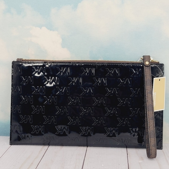 Michael Kors Large Zip Clutch Wristlet Black Patent Leather - Picture 3 of 12